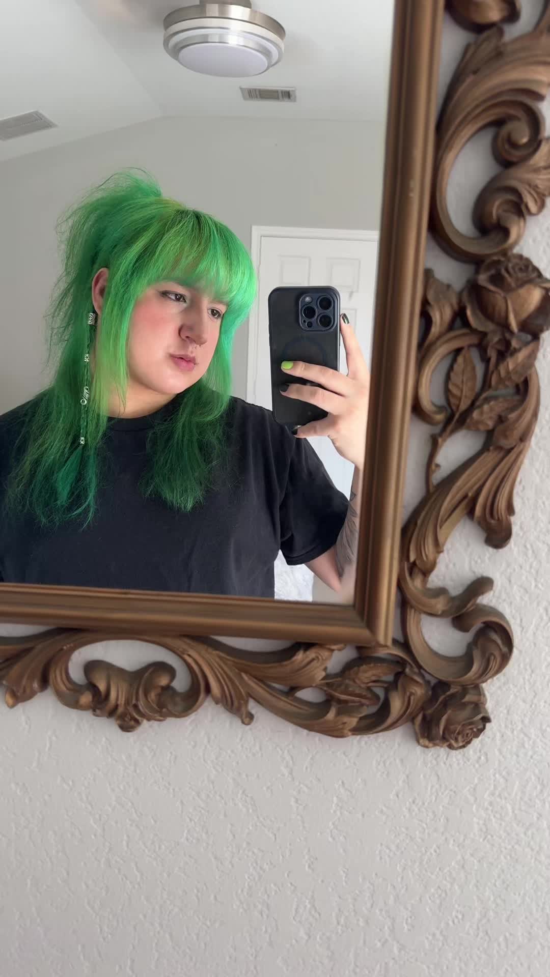 @phoenixfox