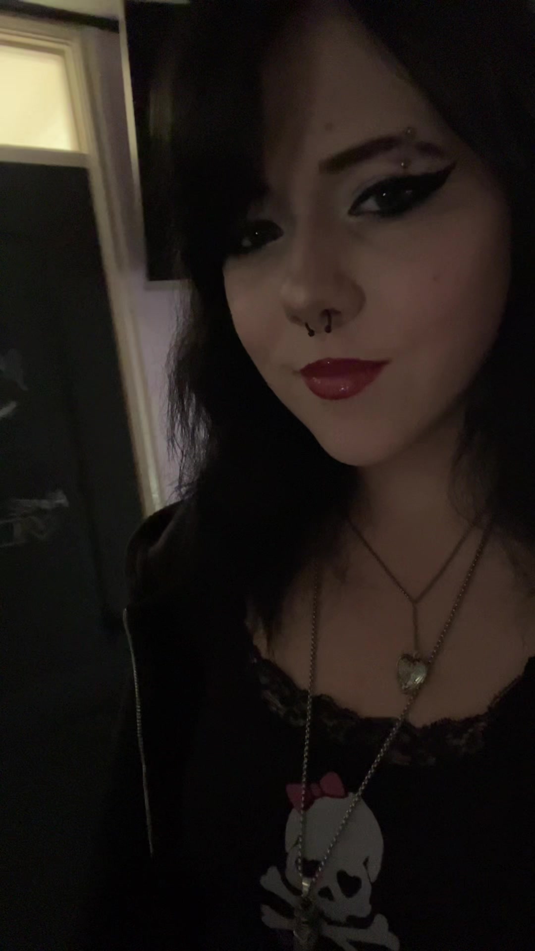 @zuzi 🦇