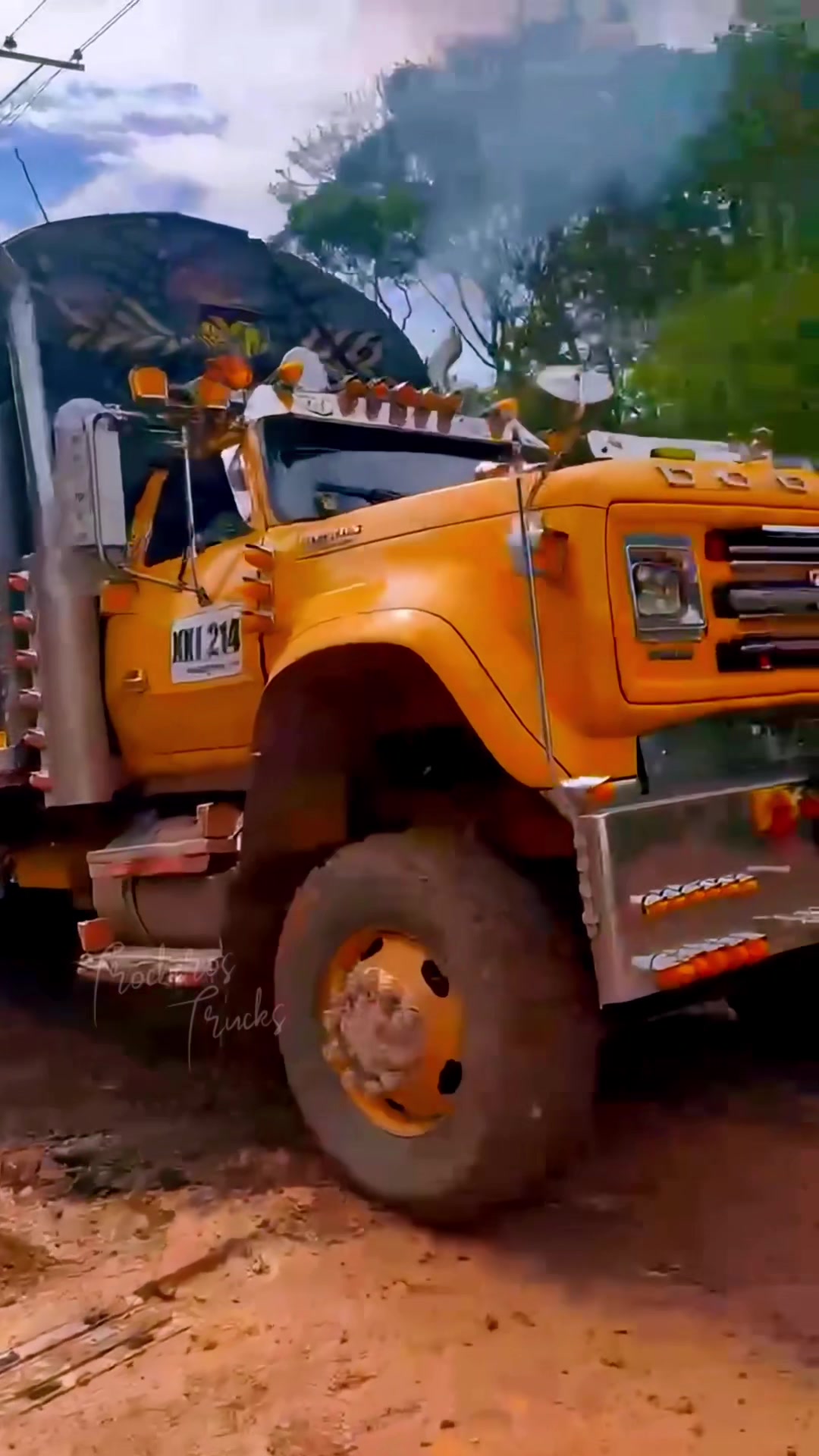 @Trocheros Trucks