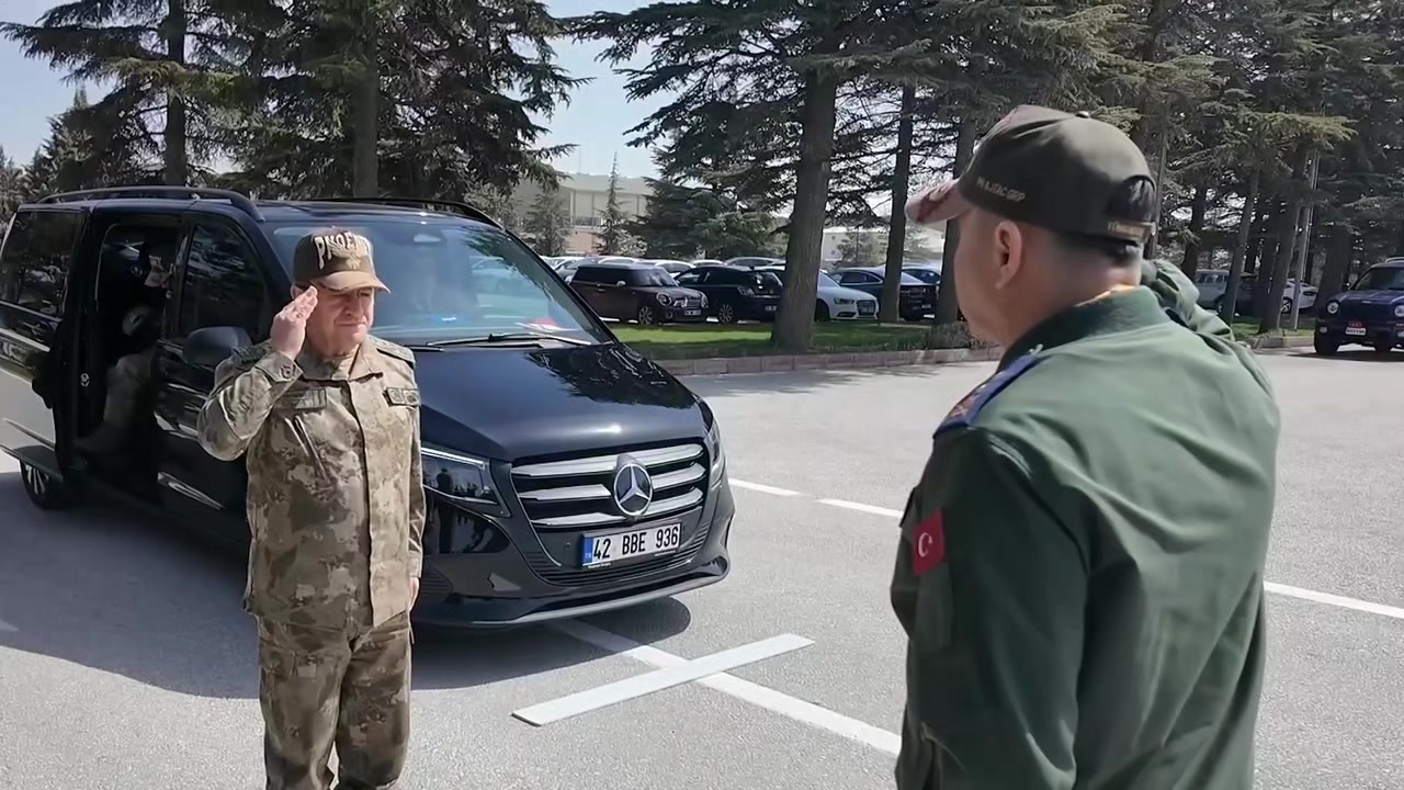 @🇹🇷ＫＯＭＡＮＤＯ🇹🇷