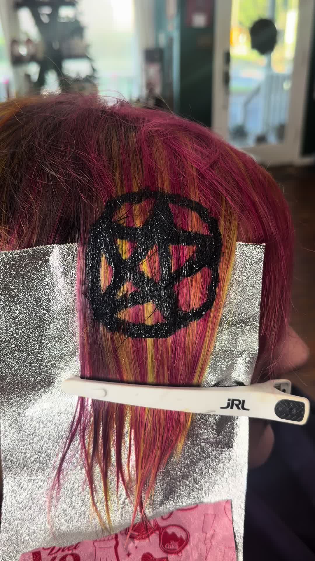 @ᴀɴᴅʀᴇᴀ🕷️ꜰʟ ʜᴀɪʀ☣︎ᴀʀᴛɪꜱᴛ
