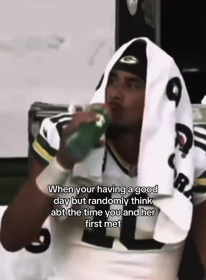 @AaronGOATRodgers