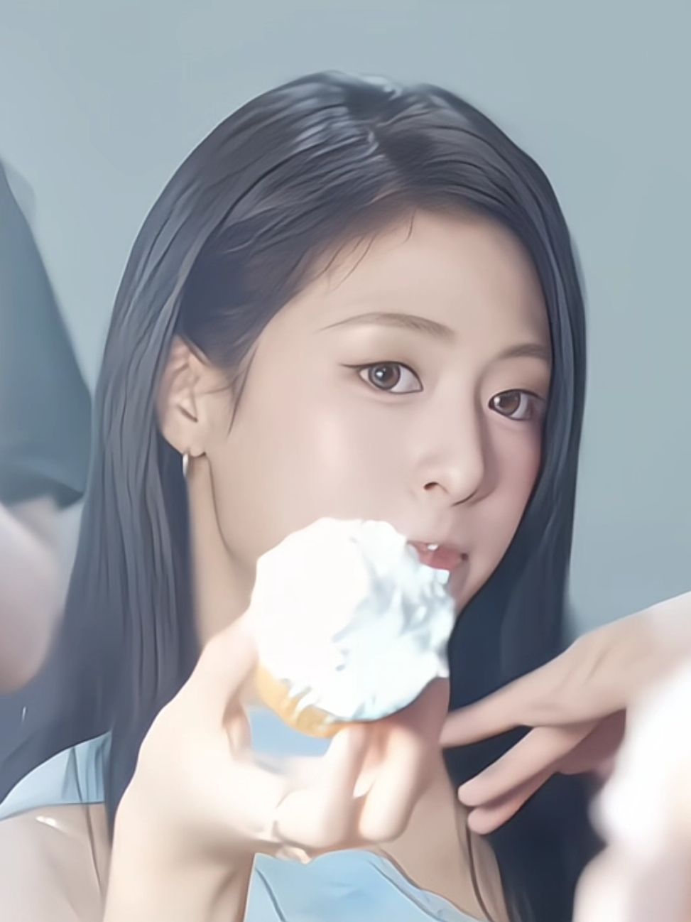 @ROYEON KESAYANGAN RINA