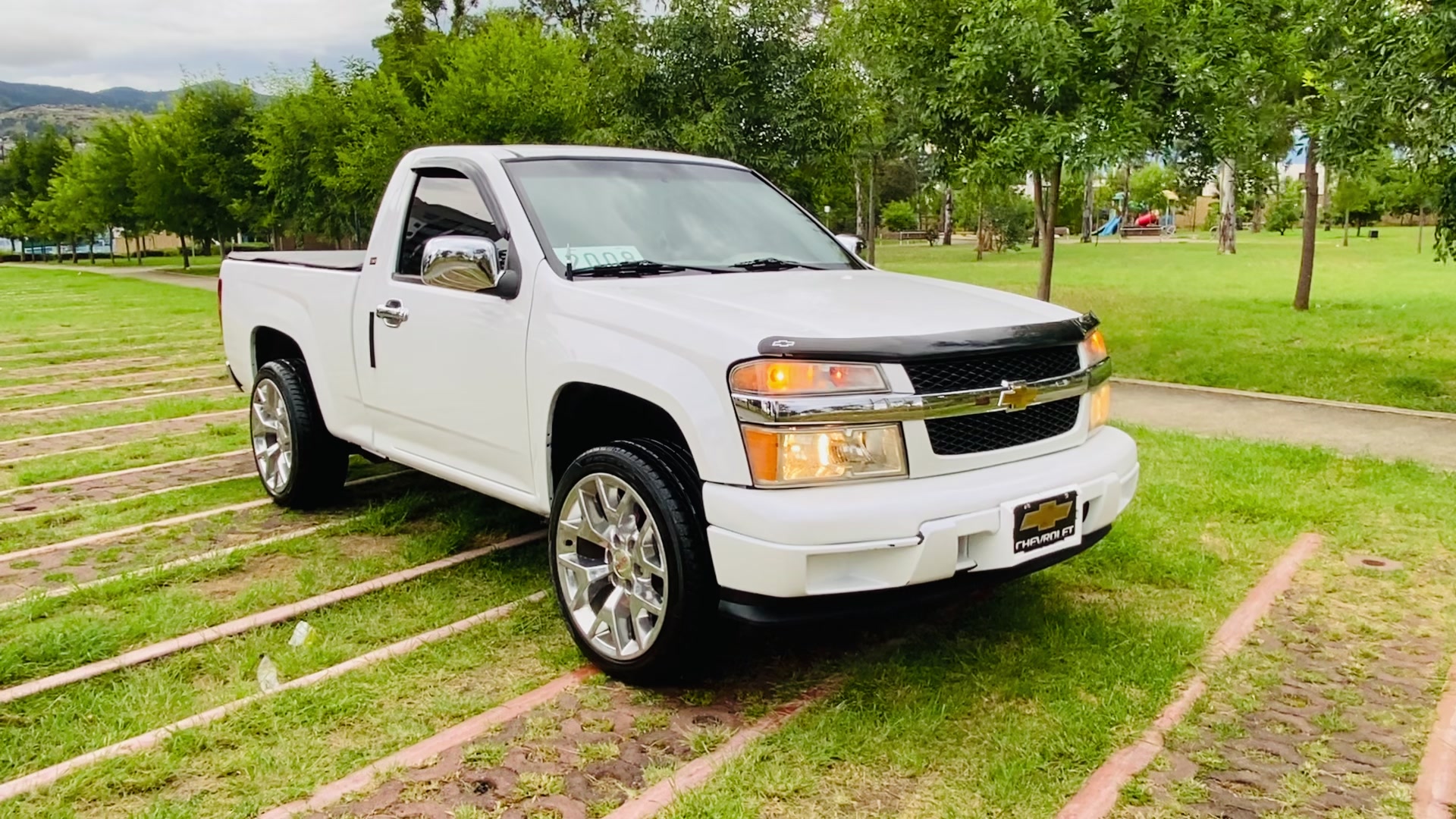 @Javier Luna9359