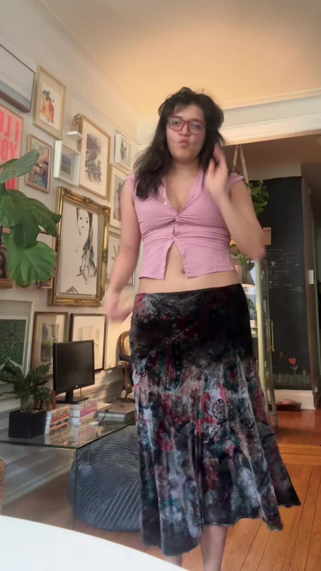 @Julieta