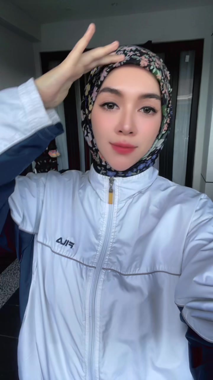@Sofia Beauty Hq