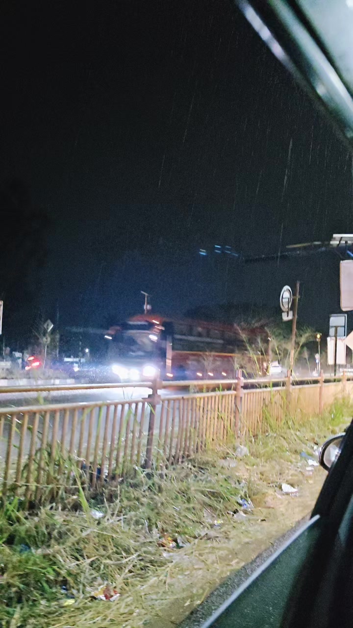 @⚡❤️దసరాబుల్లోడు⚡❤️