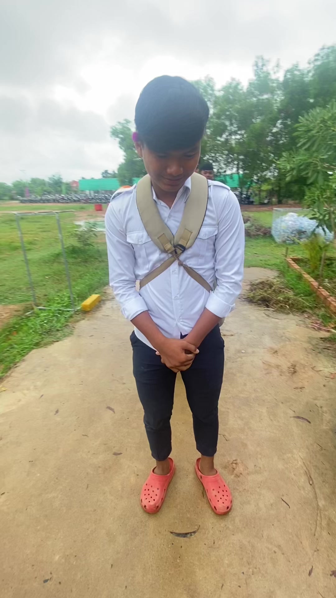 @សុឡាត់ ក្បាល់ខូច🙄