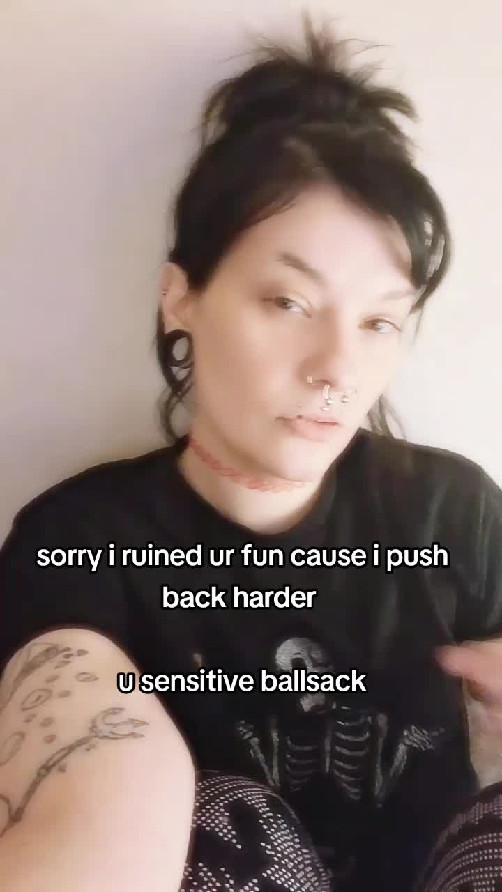 @Iminsanitylifeisthemadhouse🫀