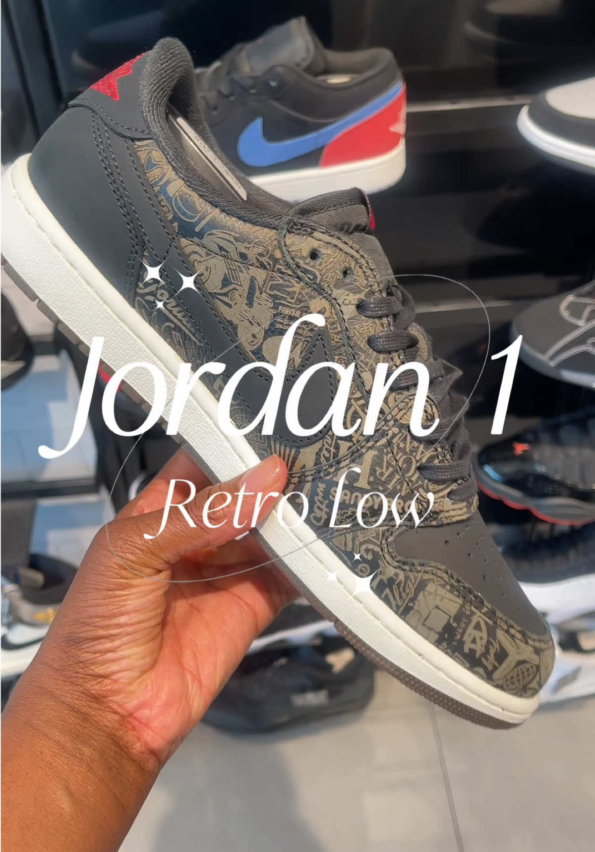 @Kelly | Your Sneaker Bestie