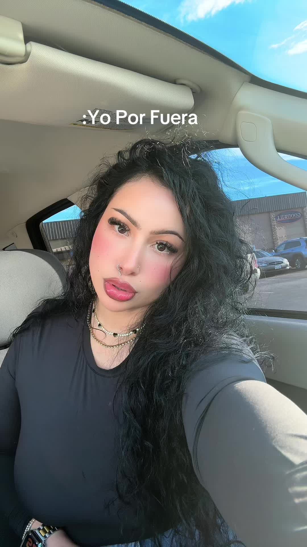 @Nɑy🤎