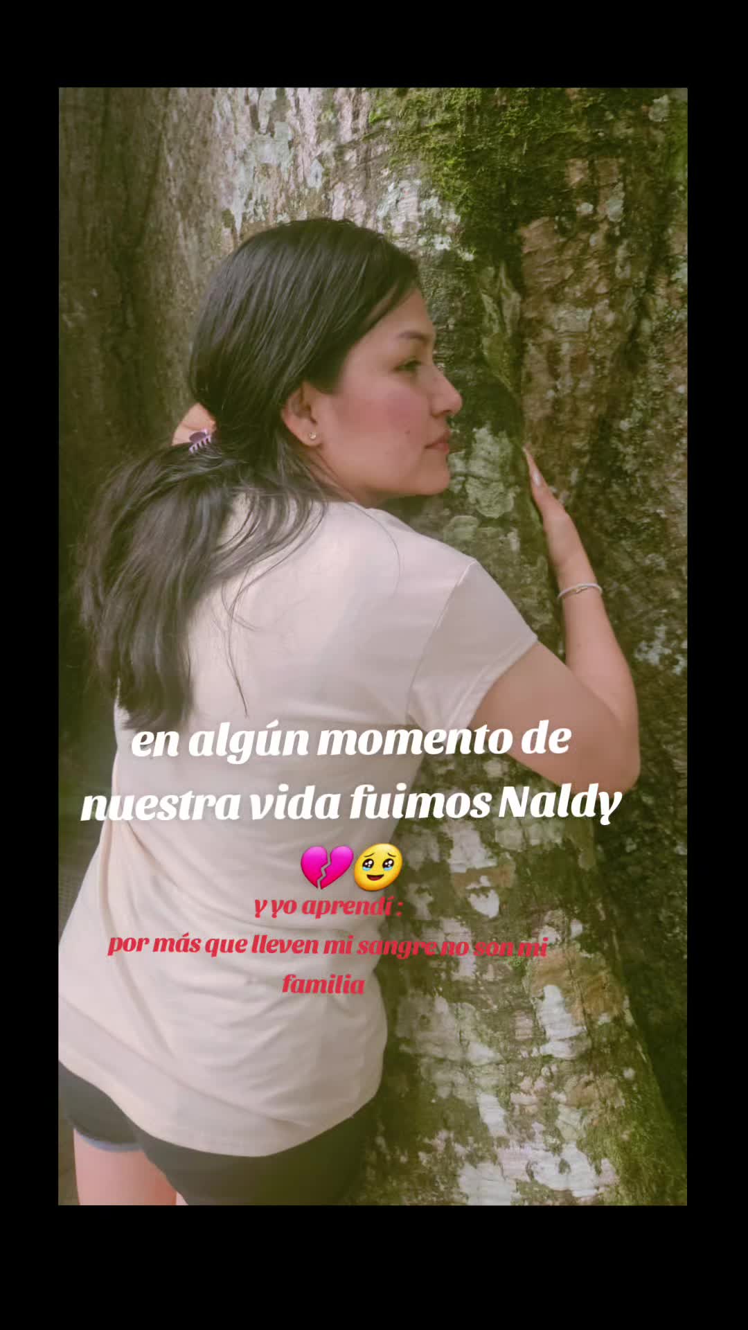 @Iris Simarra⚽️🫶🖤🍀🌸