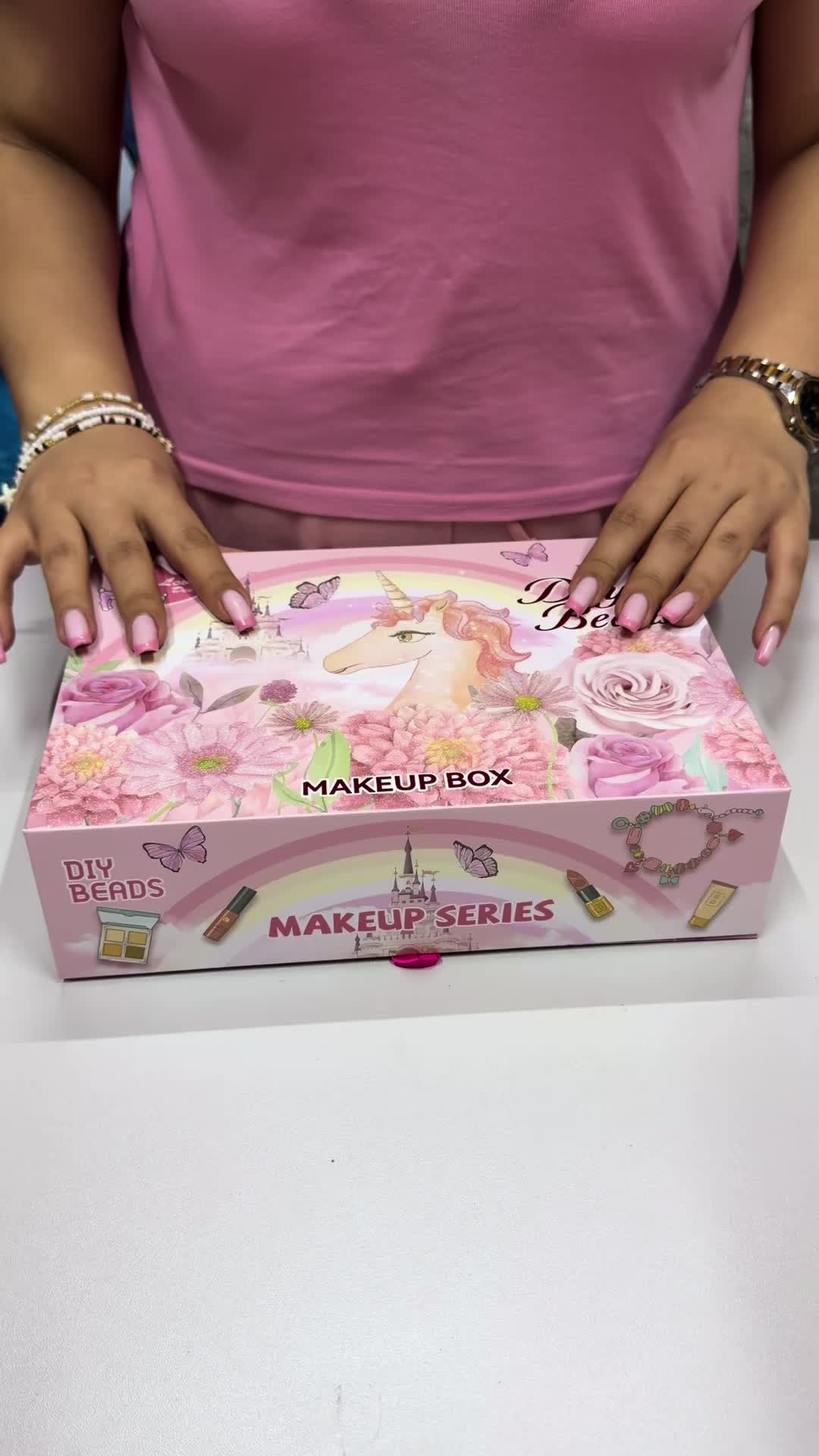 @Eloria.gifts