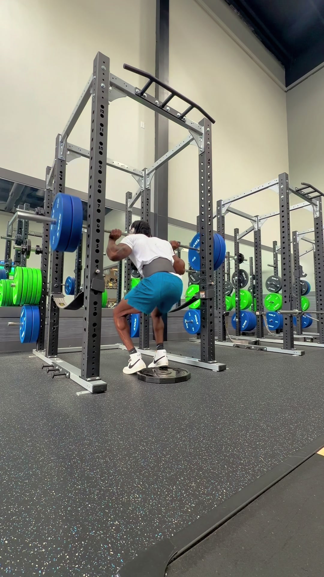 @_trobfitness_