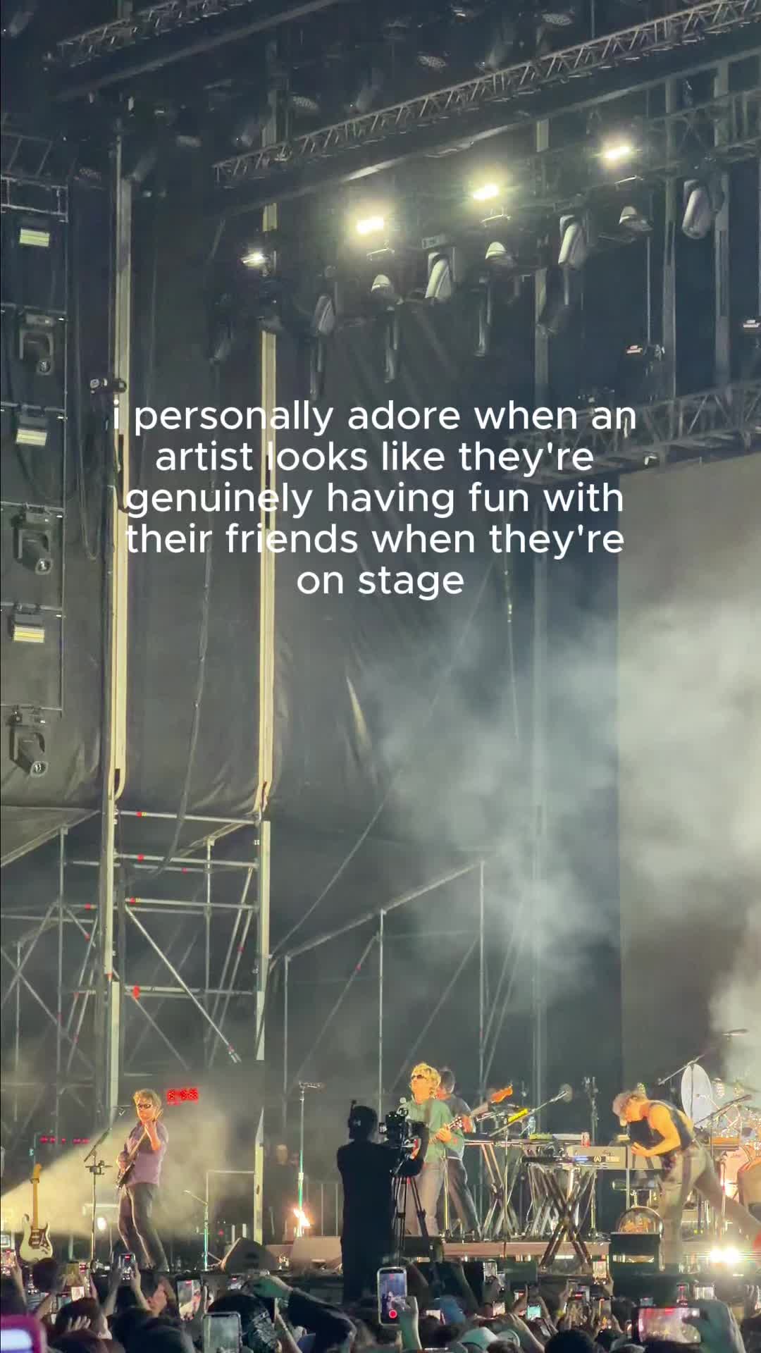 @Djo + Finn fan!!