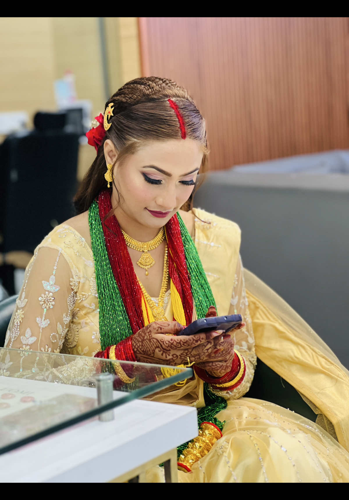 @Looks Salon Nepal