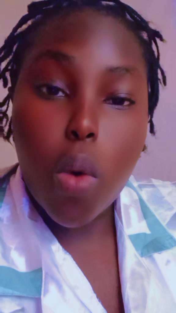 @Aishaliz