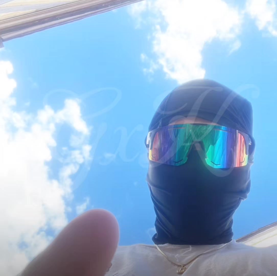 @𝟦𝓇𝓀