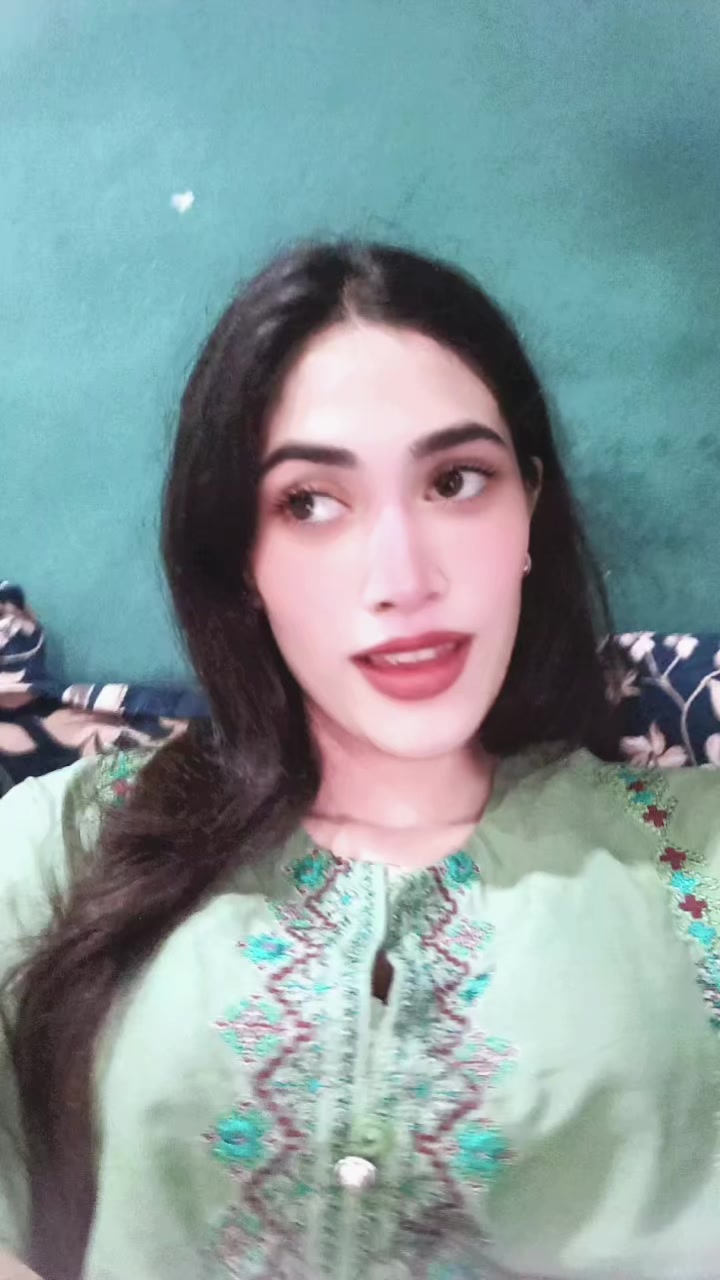 @𝐏𝐞𝐞𝐡𝐮 𝐛𝐡𝐚𝐭𝐭𝐢 ❤