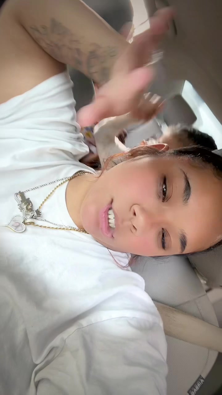 @queennrosee24