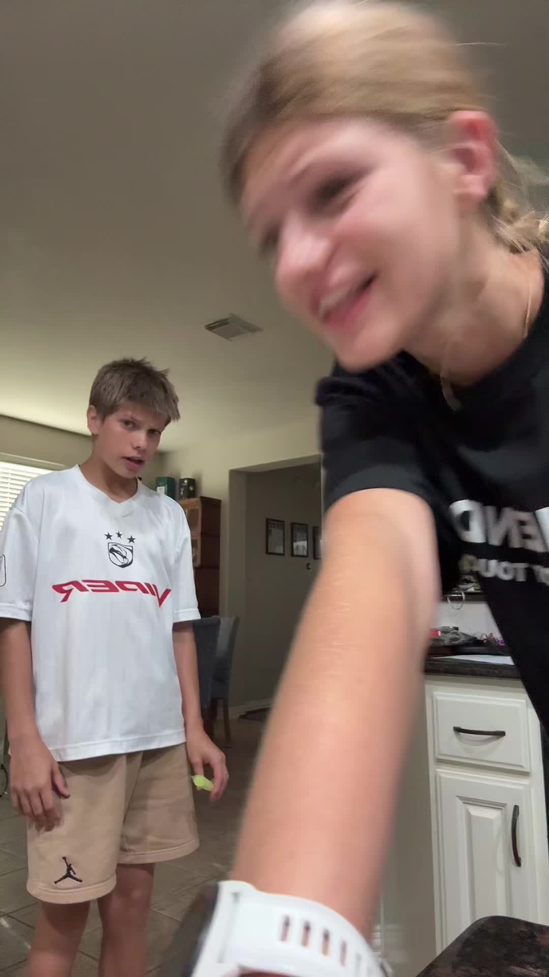 @🙈