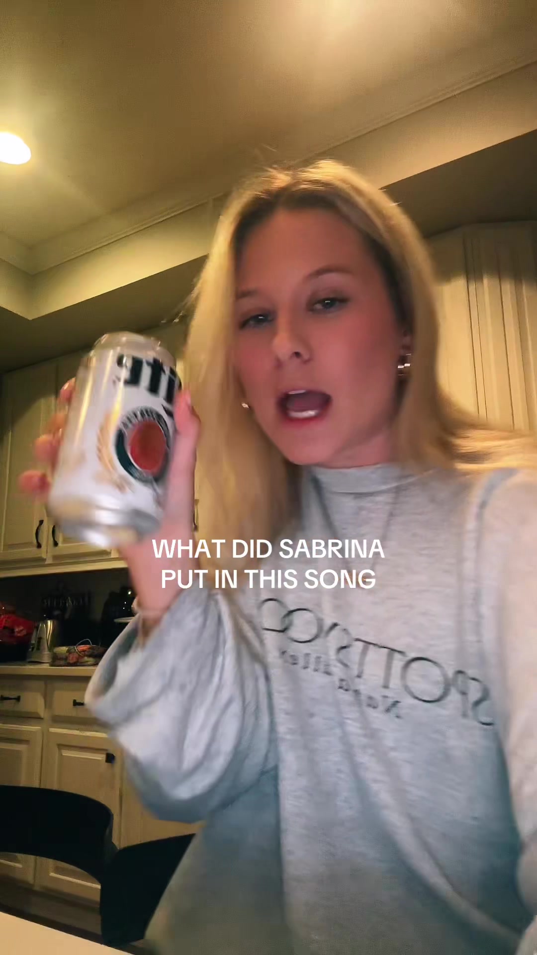 @lizzy