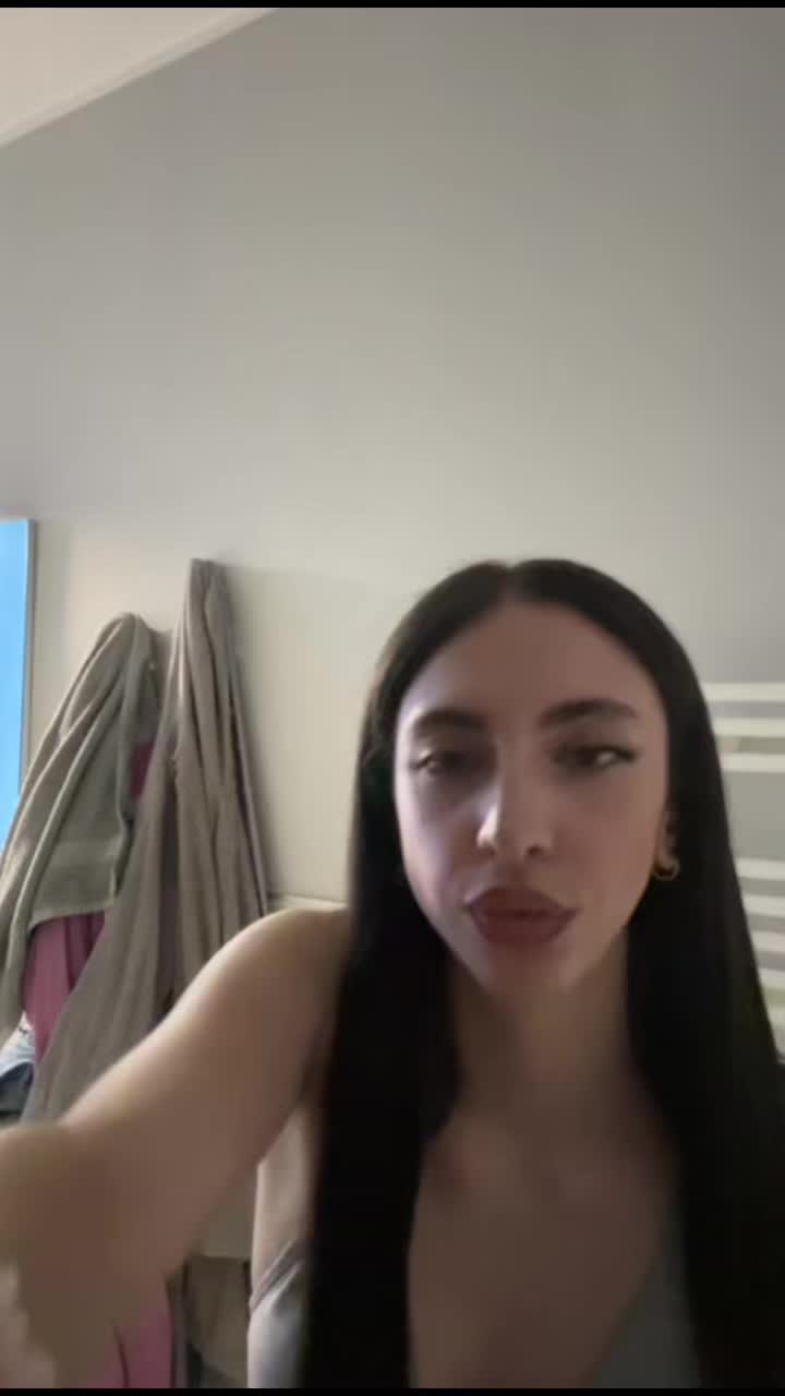 @naima🧛🏼