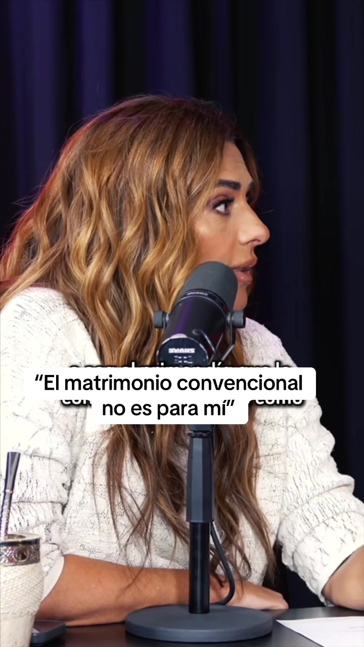 @Cecilia Galliano
