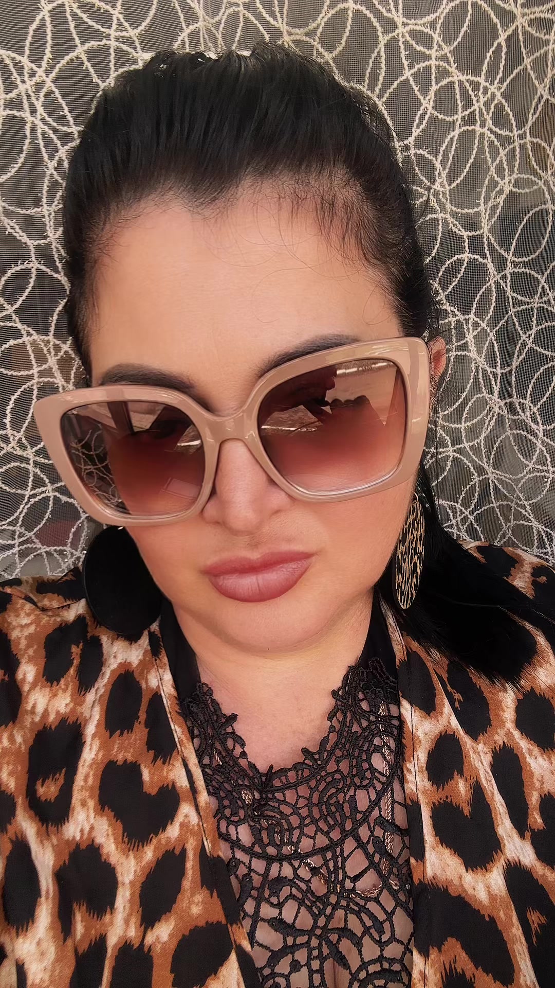 @@Kamila👑👑👑Queen