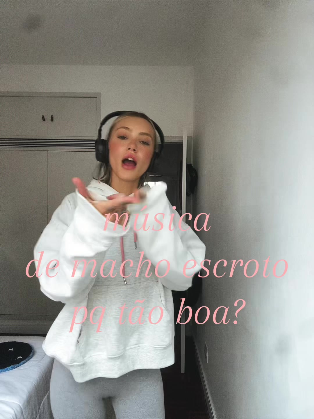 @letícia⋆