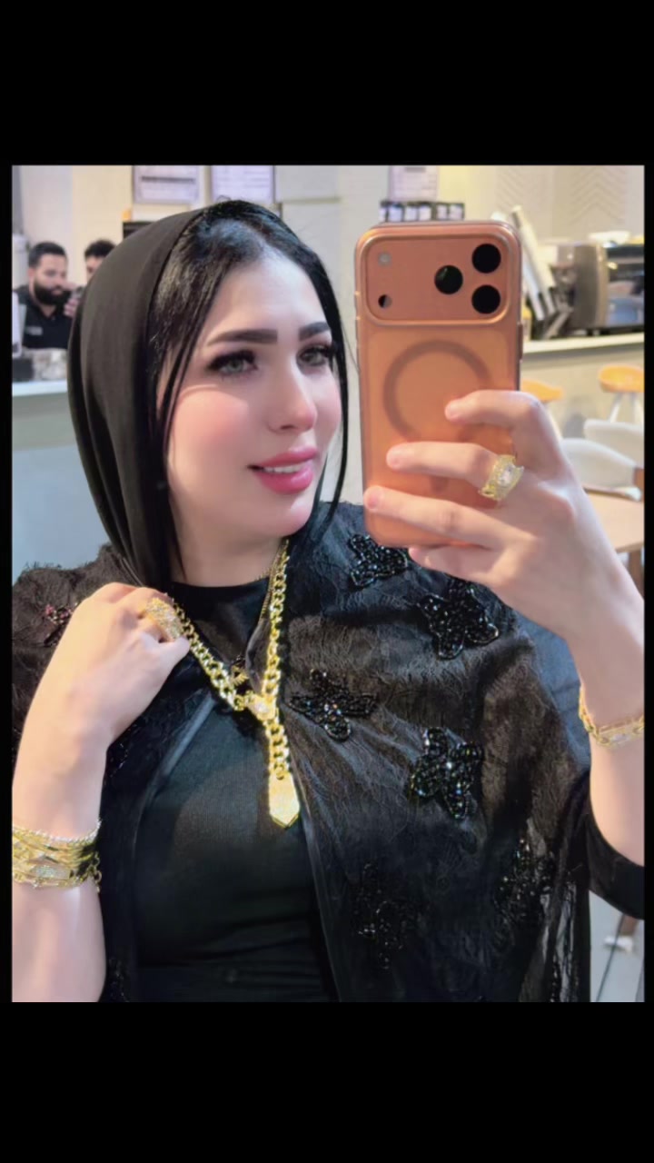 @ملكة الخليج اية الجبروني