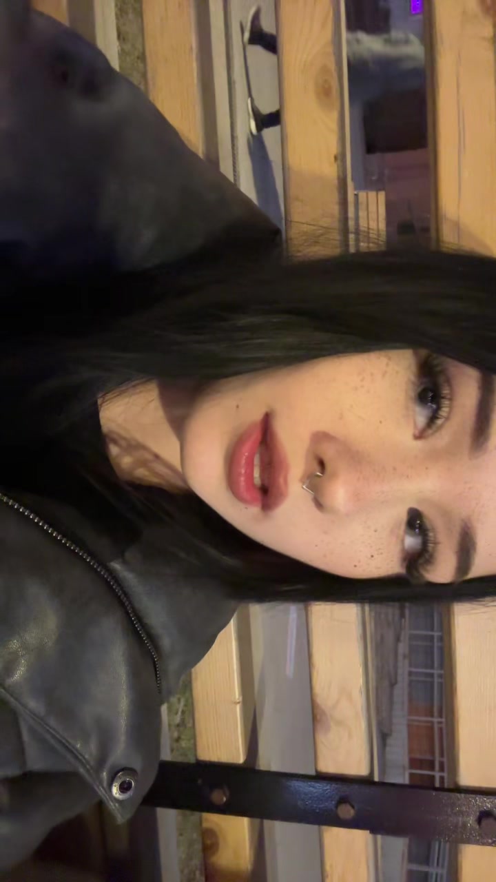 @?