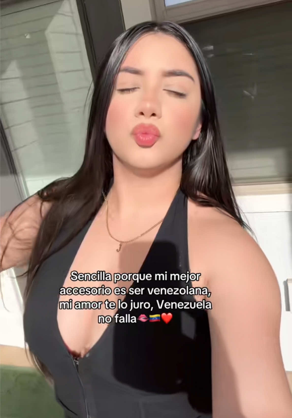 @Julie🦋
