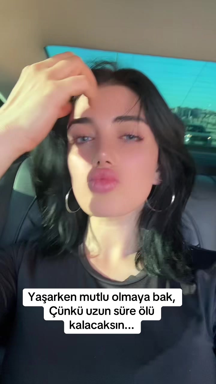 @maura