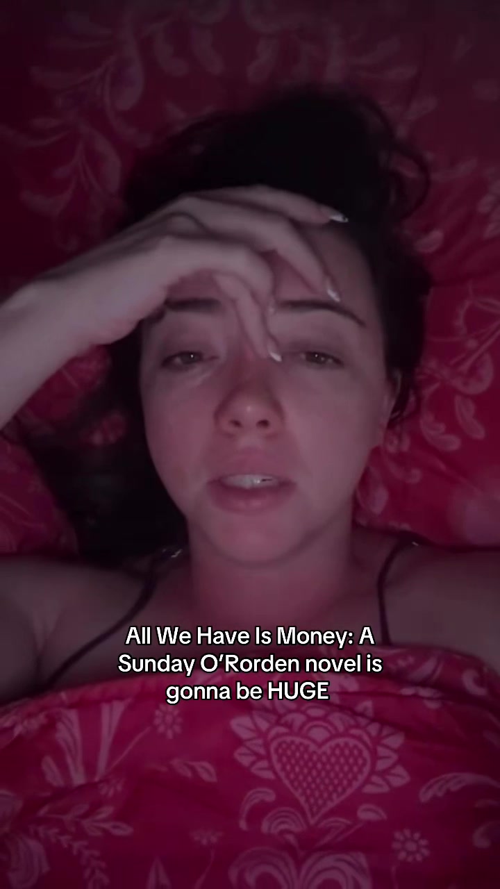 @GlamourPossum