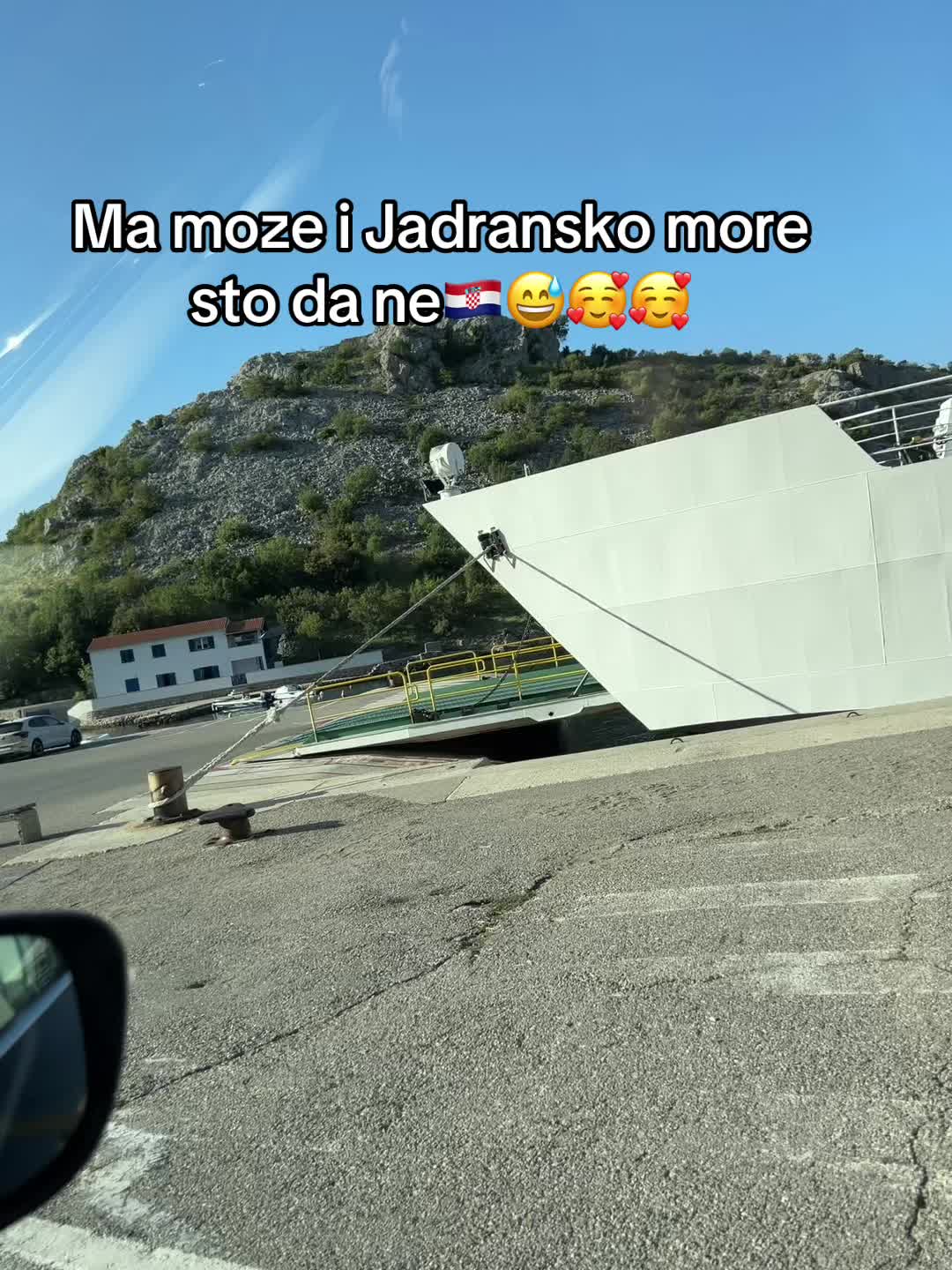 @Viktorija🍀