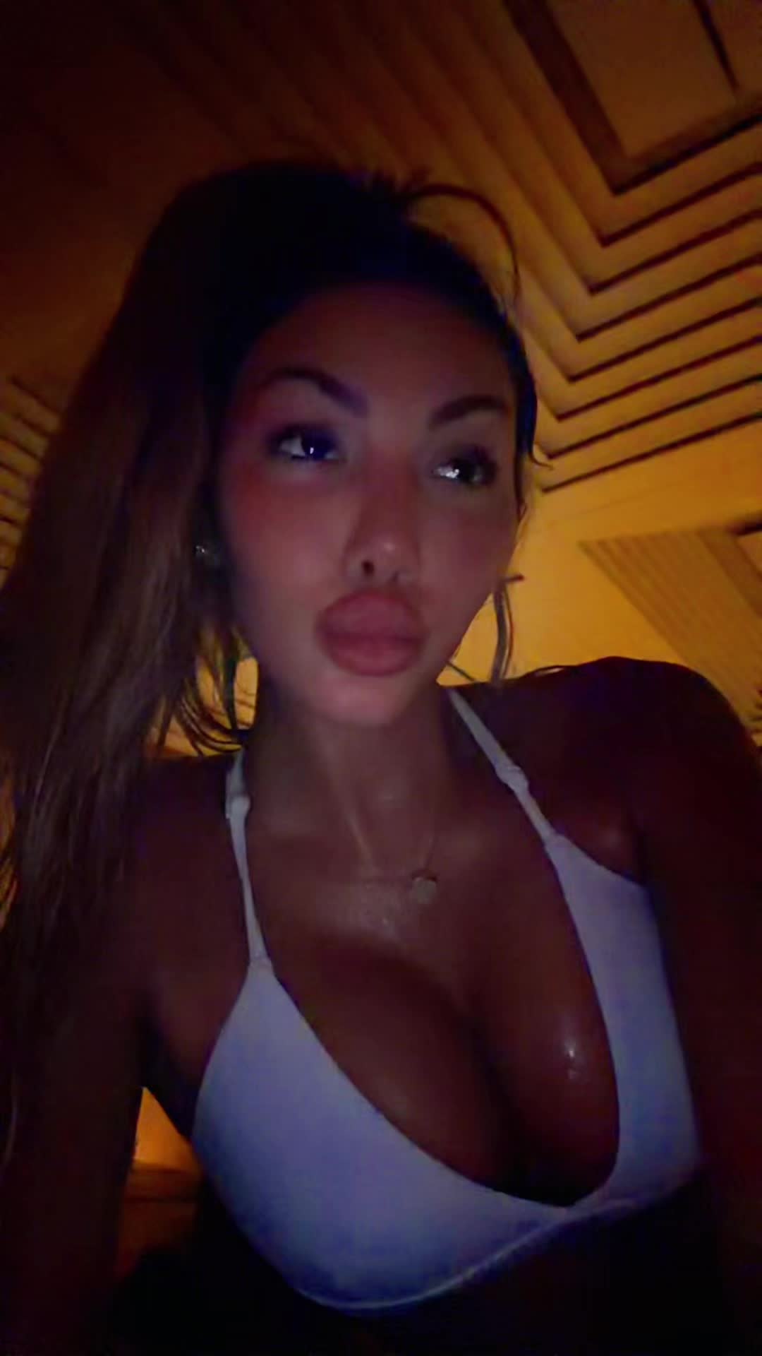 @taylorjadenovoa