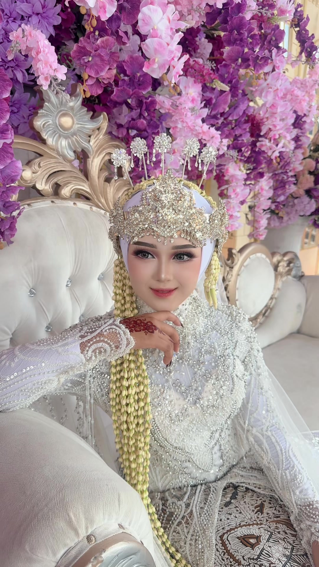 @FausiSalon