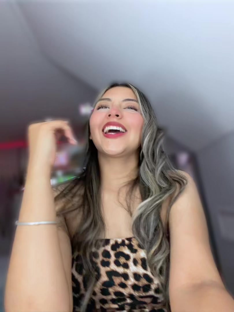 @Adi🎀