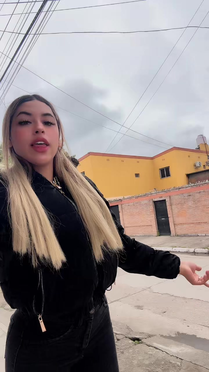 @Ig:naira_amaya