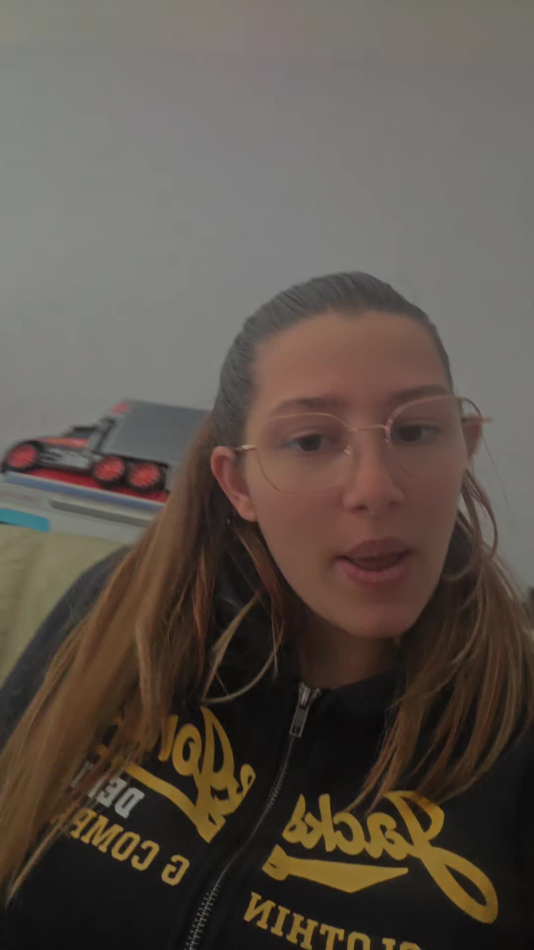 @Unefamillea5