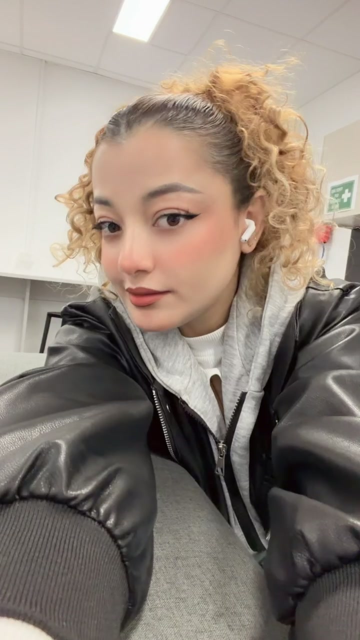 @🌹rina sunar🌹