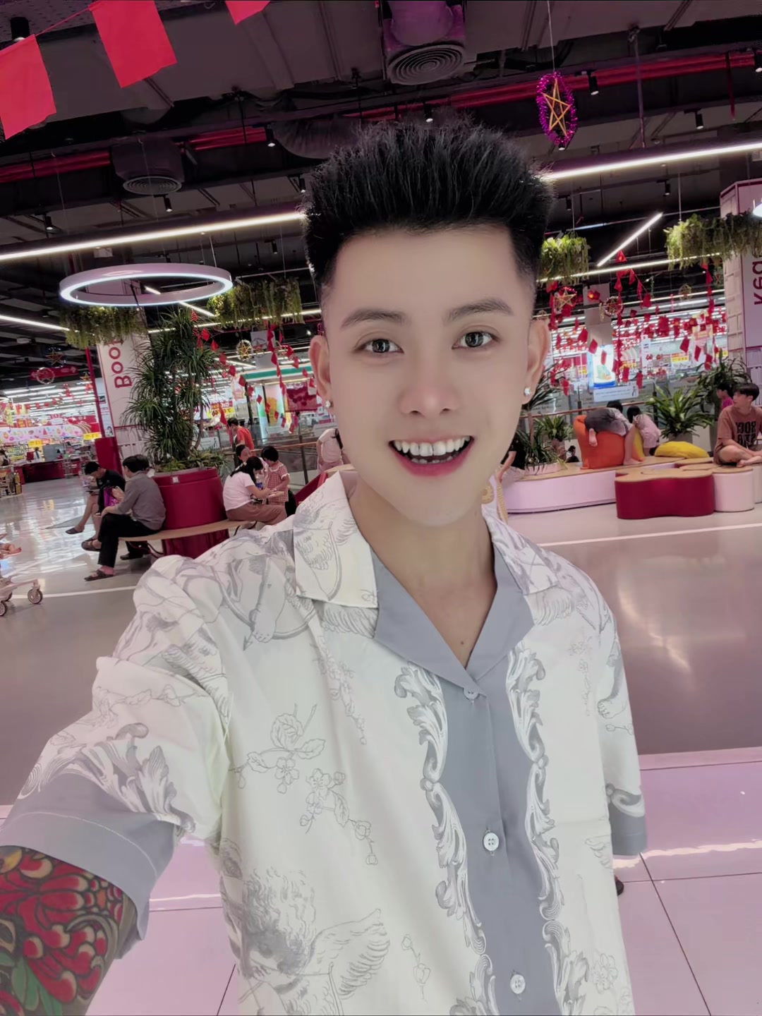 @Ki&ecirc;n Chổi ✅