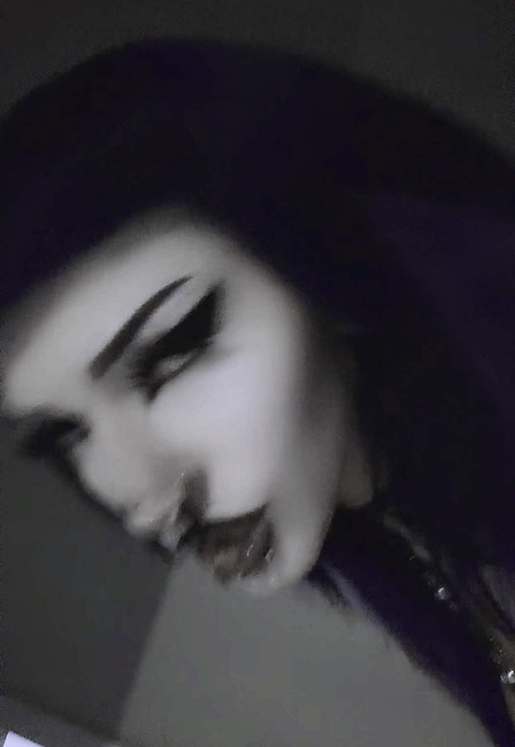 @𝓜𝓮𝓵𝓲𝓼𝓼𝓪 🦇‧₊˚