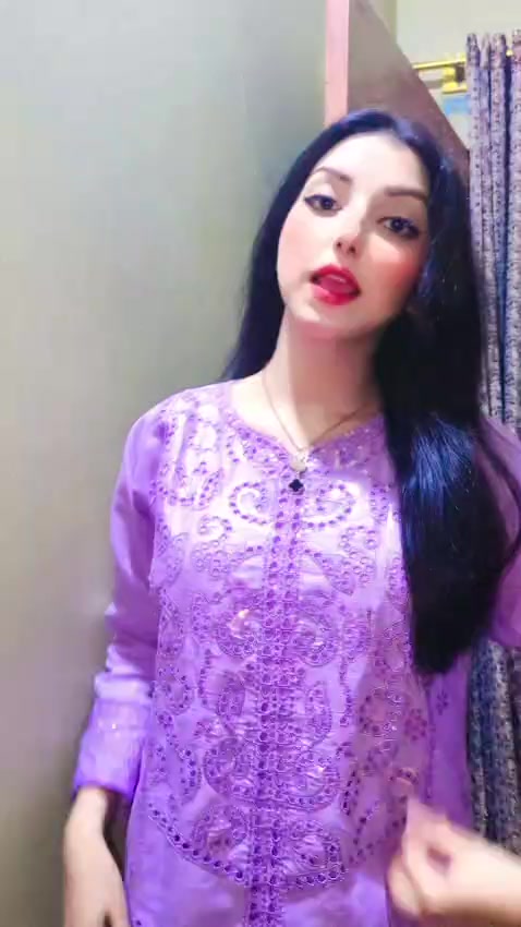 @ANAYA🧚♀️
