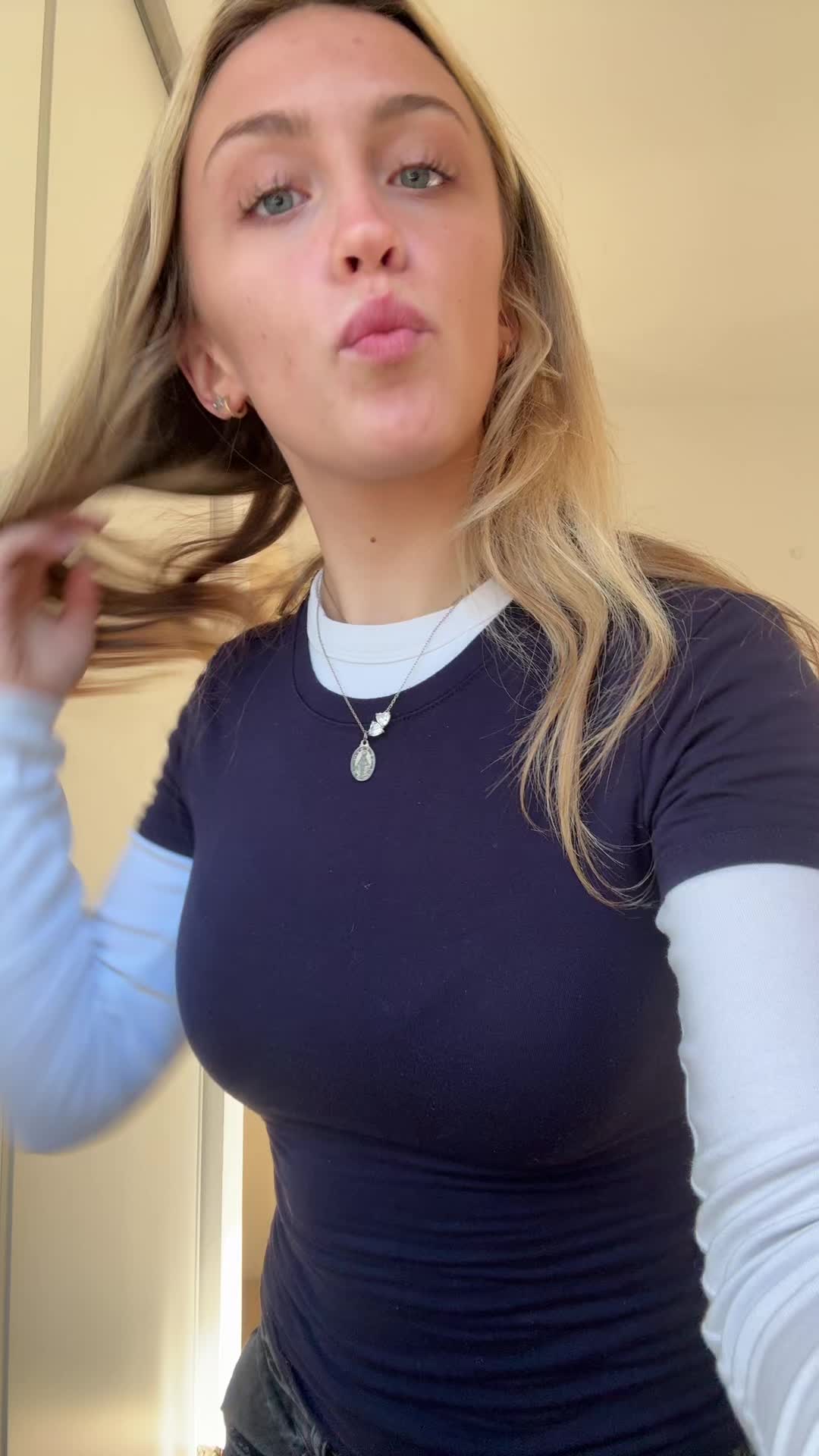 @alena ꩜🍸🪷 🍋&zwj;🟩🪩