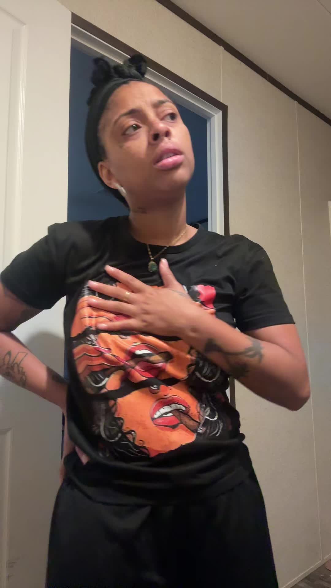@uncaged_goddess