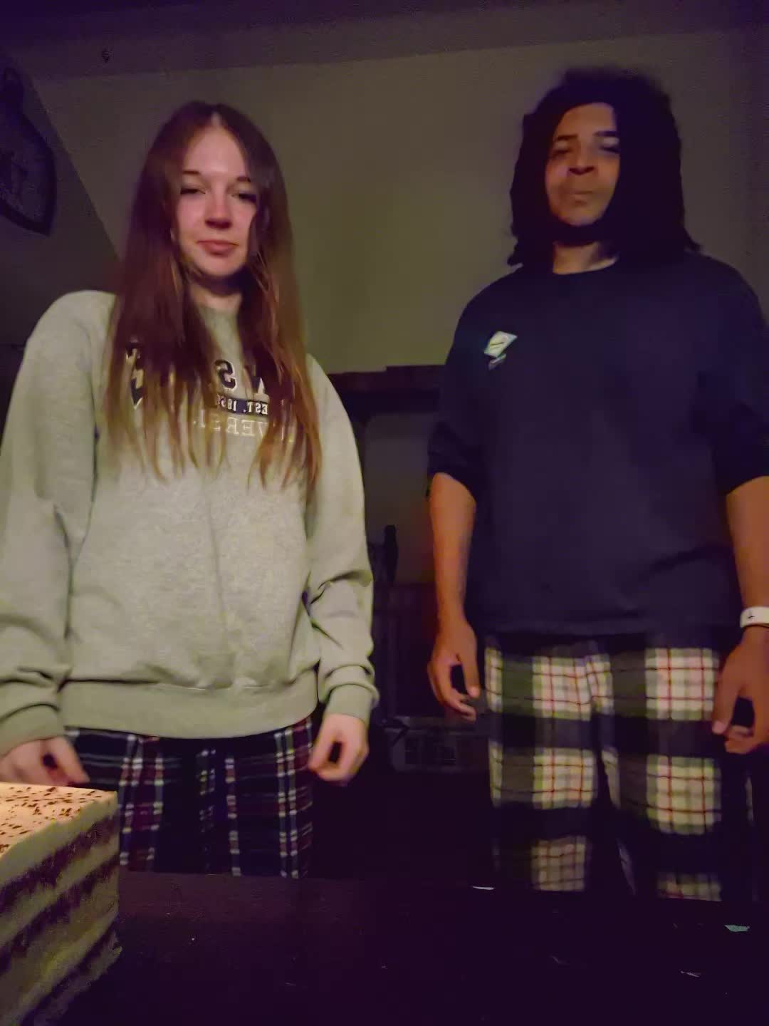 @𝓪𝔂𝓿𝓪𝓱⦻