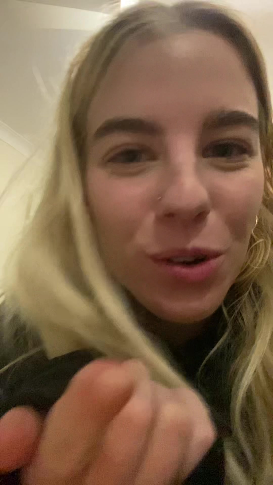 @lizzizbizz