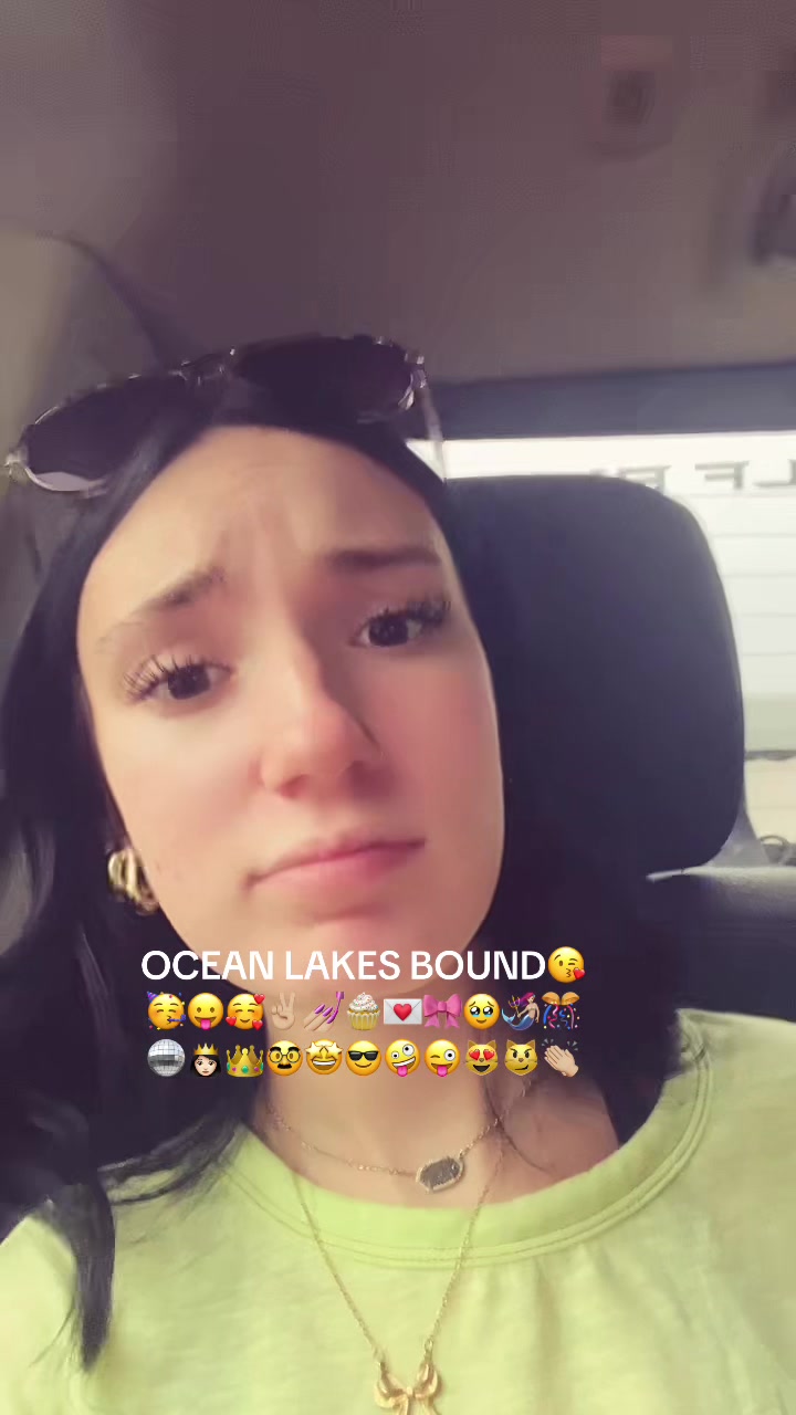 @𝐚 𝐲 𝐝 𝐞 𝐧🦩